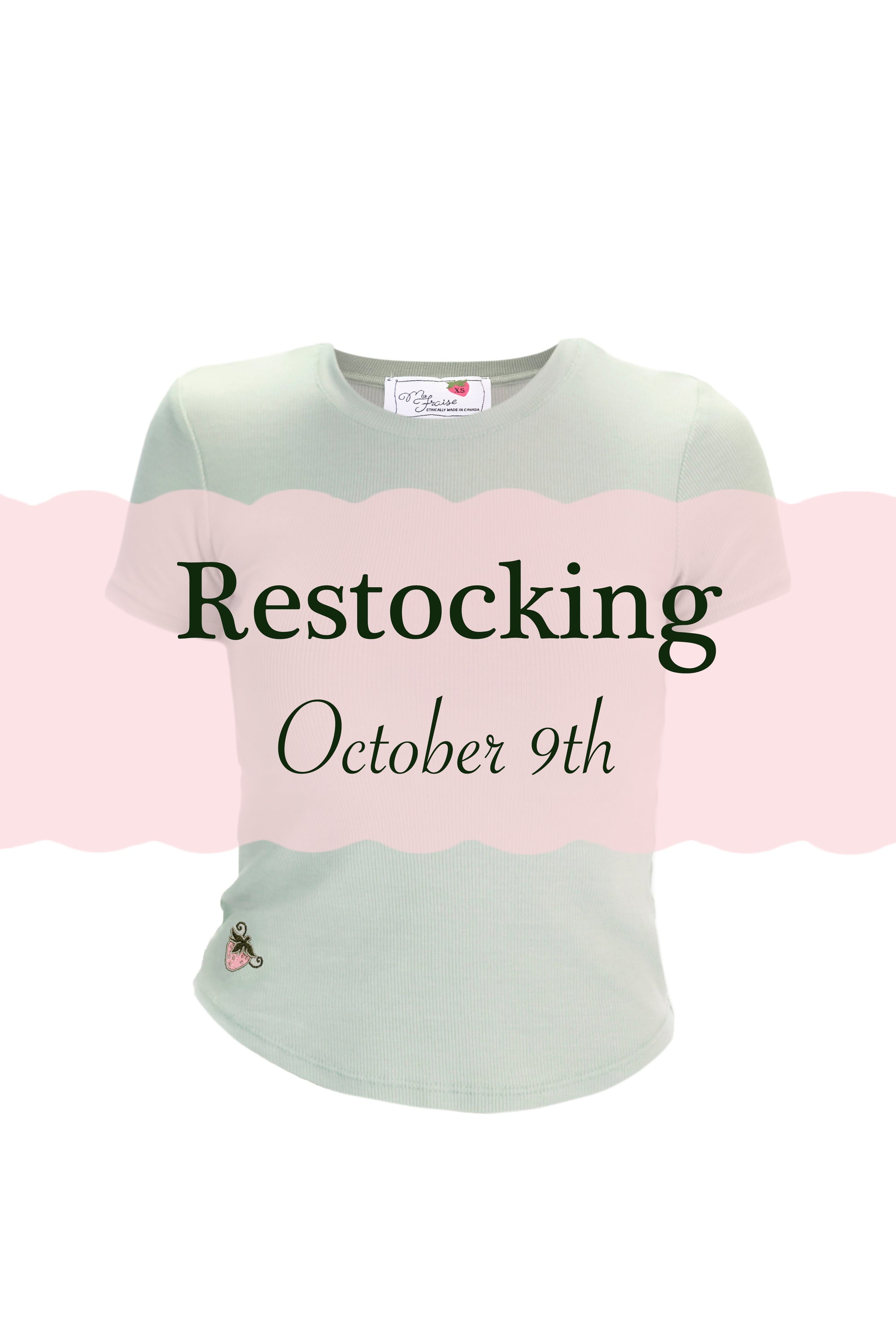 Ribbed Form Fitting T-Shirt